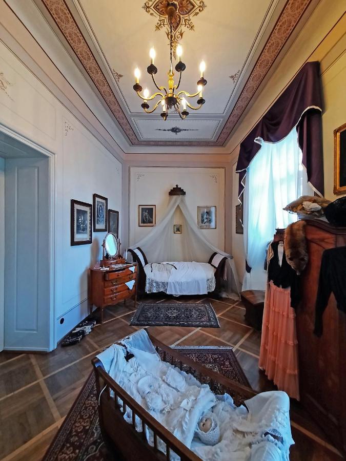 Penzion Hradu Svojanov Svojanov  Exteriör bild